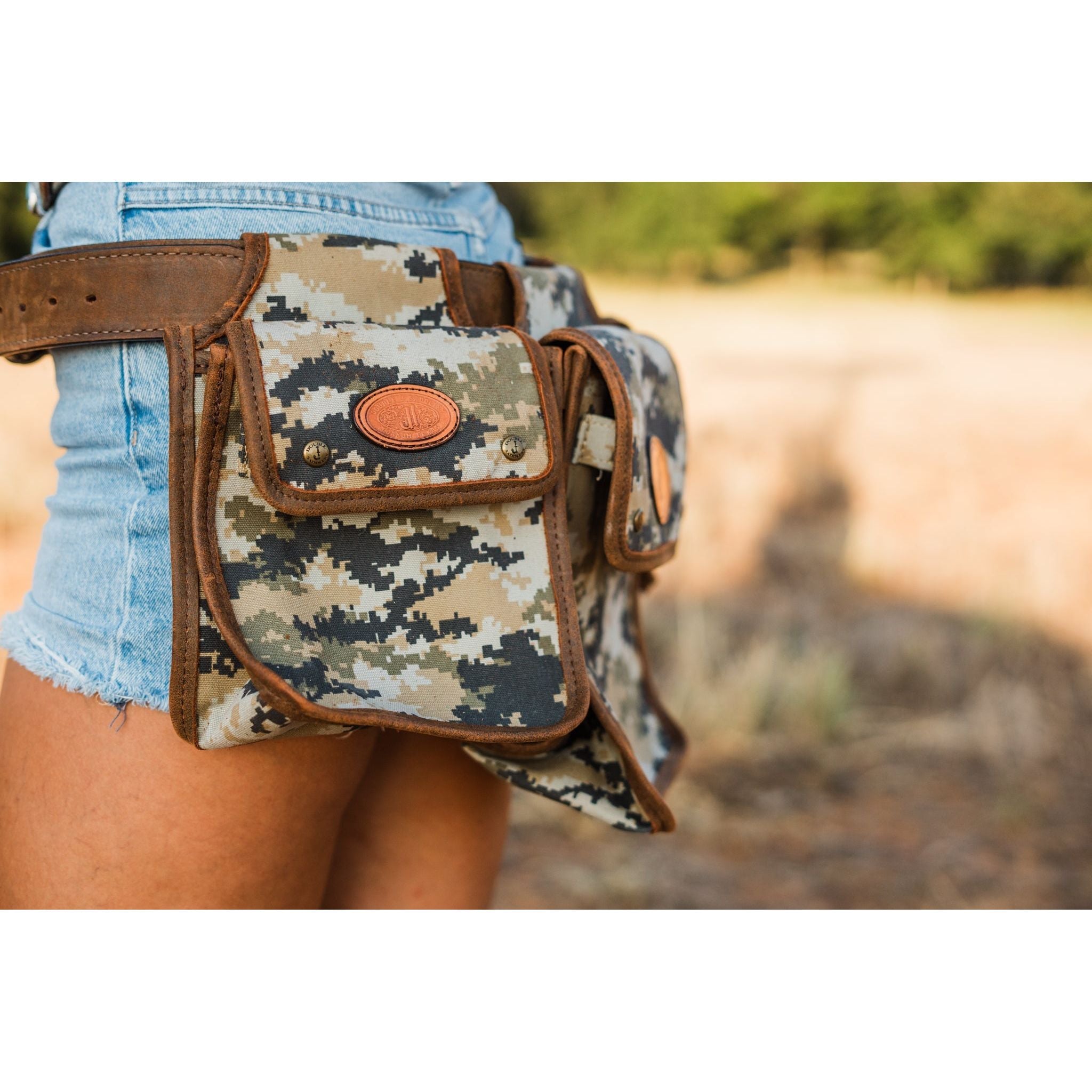 BB39 - Digital Camo Canvas Bird Bag - Double J Saddlery