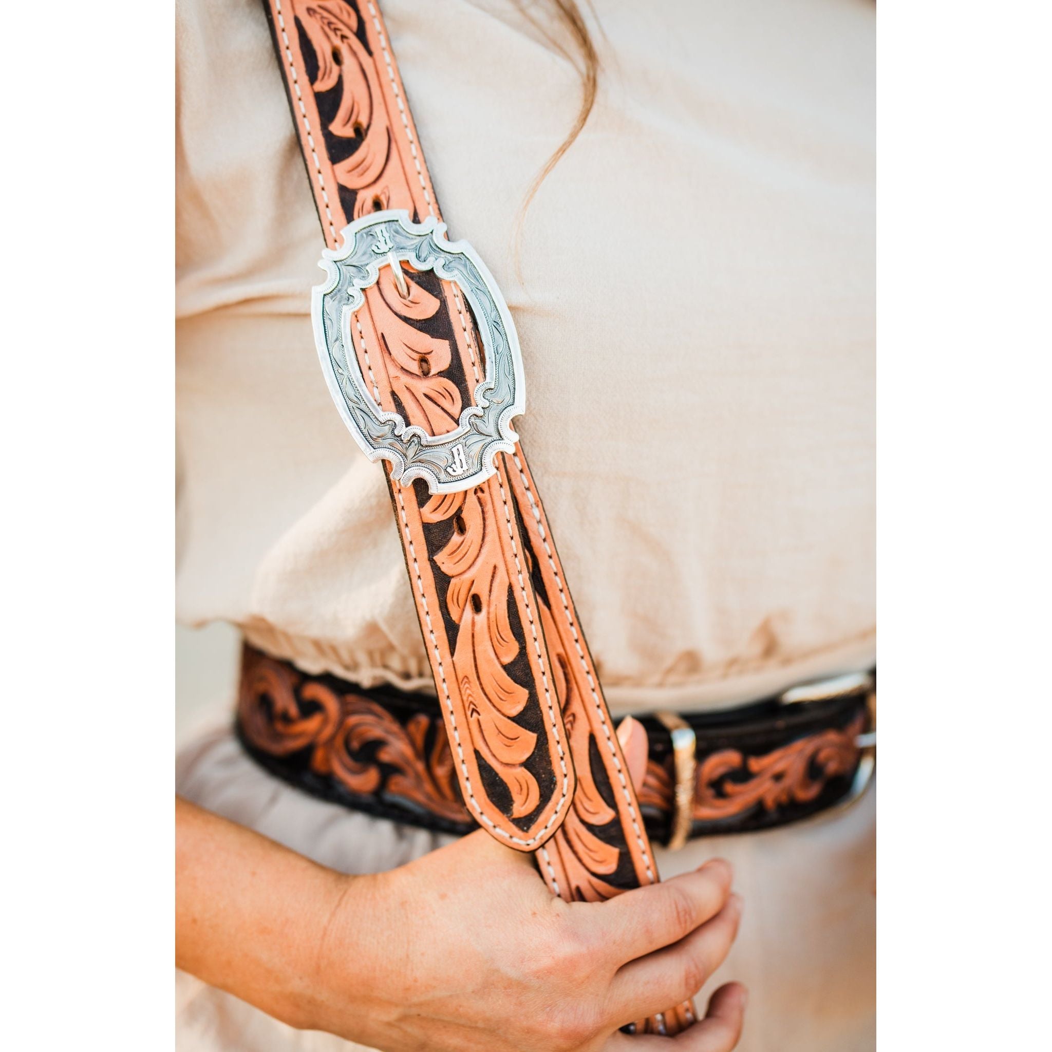 CRT18A - Sheridan Hand Tooled Circle Tote - Double J Saddlery