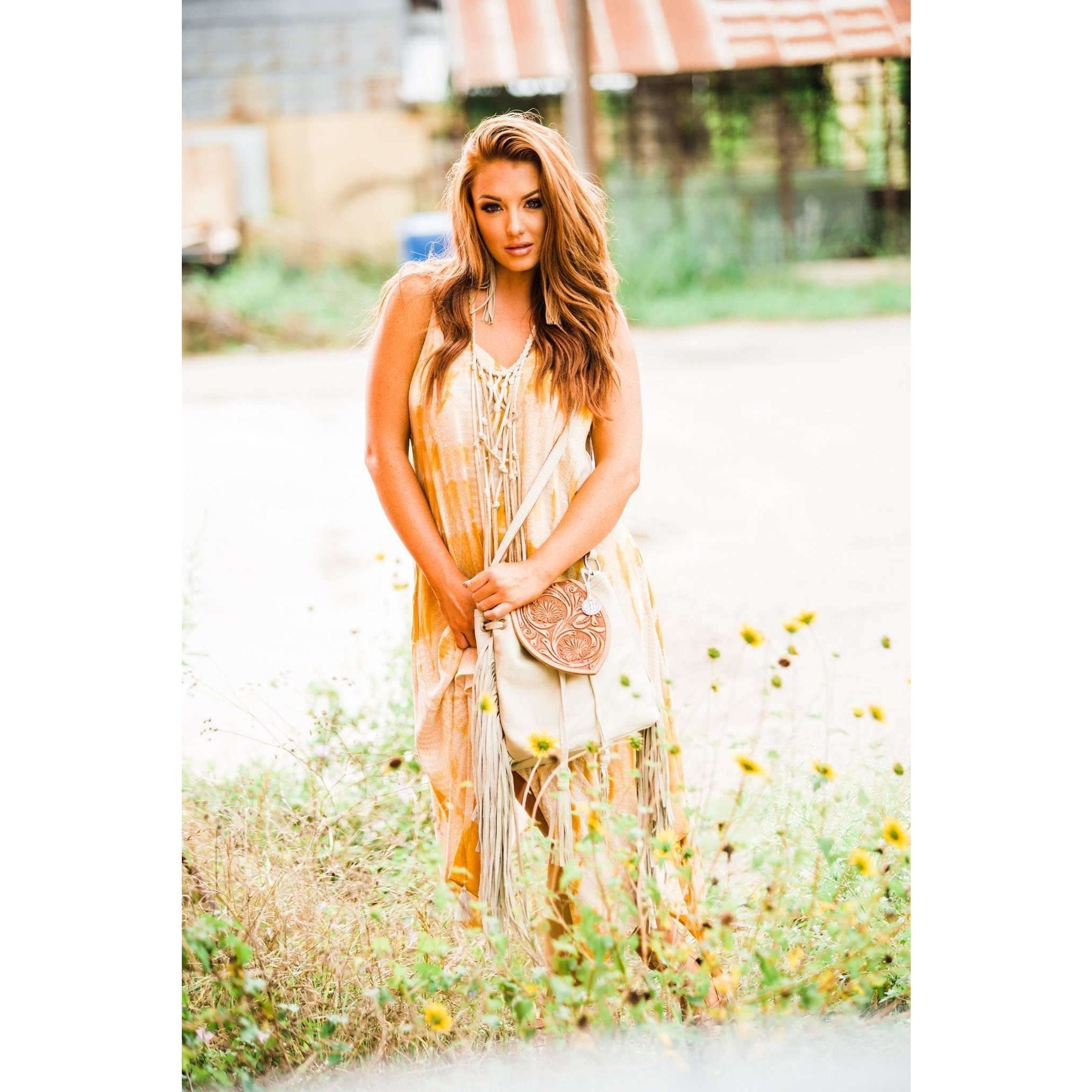 Dp05 - Egg Shell Daisy Tooled Drawstring Pouch Purse Handbag