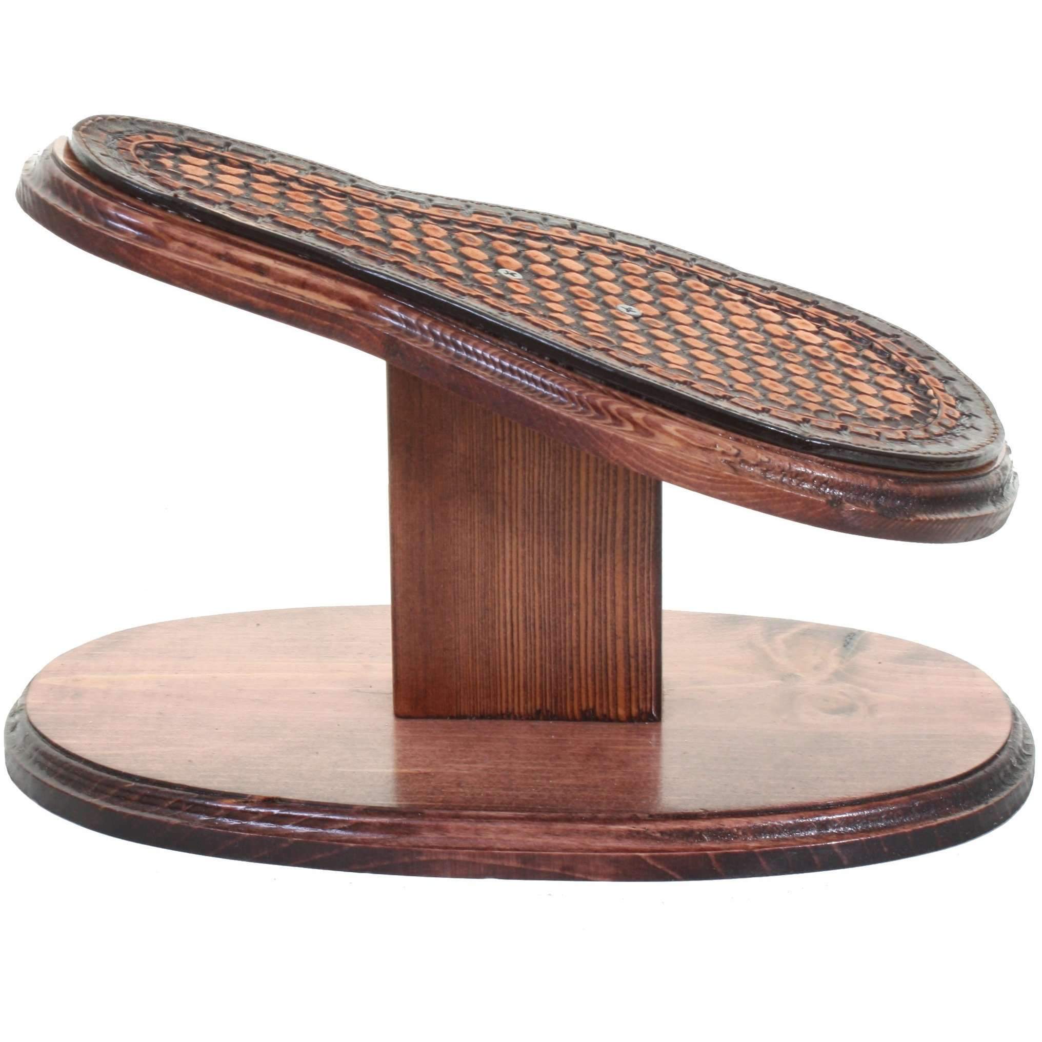 Em01 - Tooled European Mount Hunting