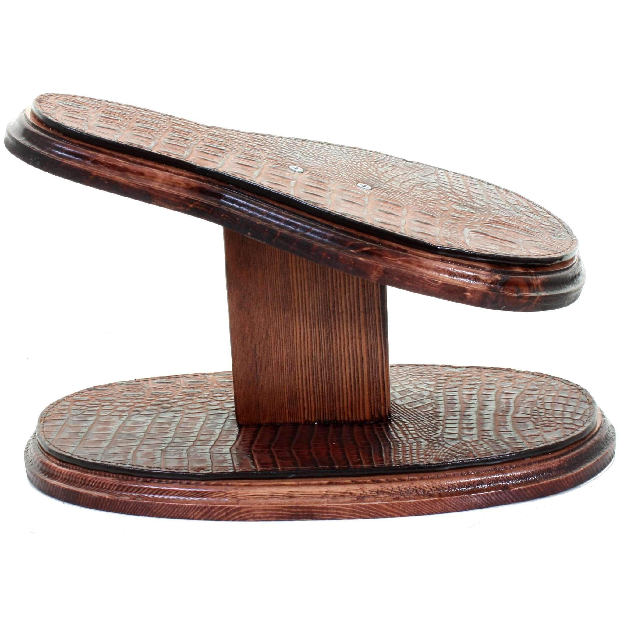 Em04 - Leather European Mount Hunting