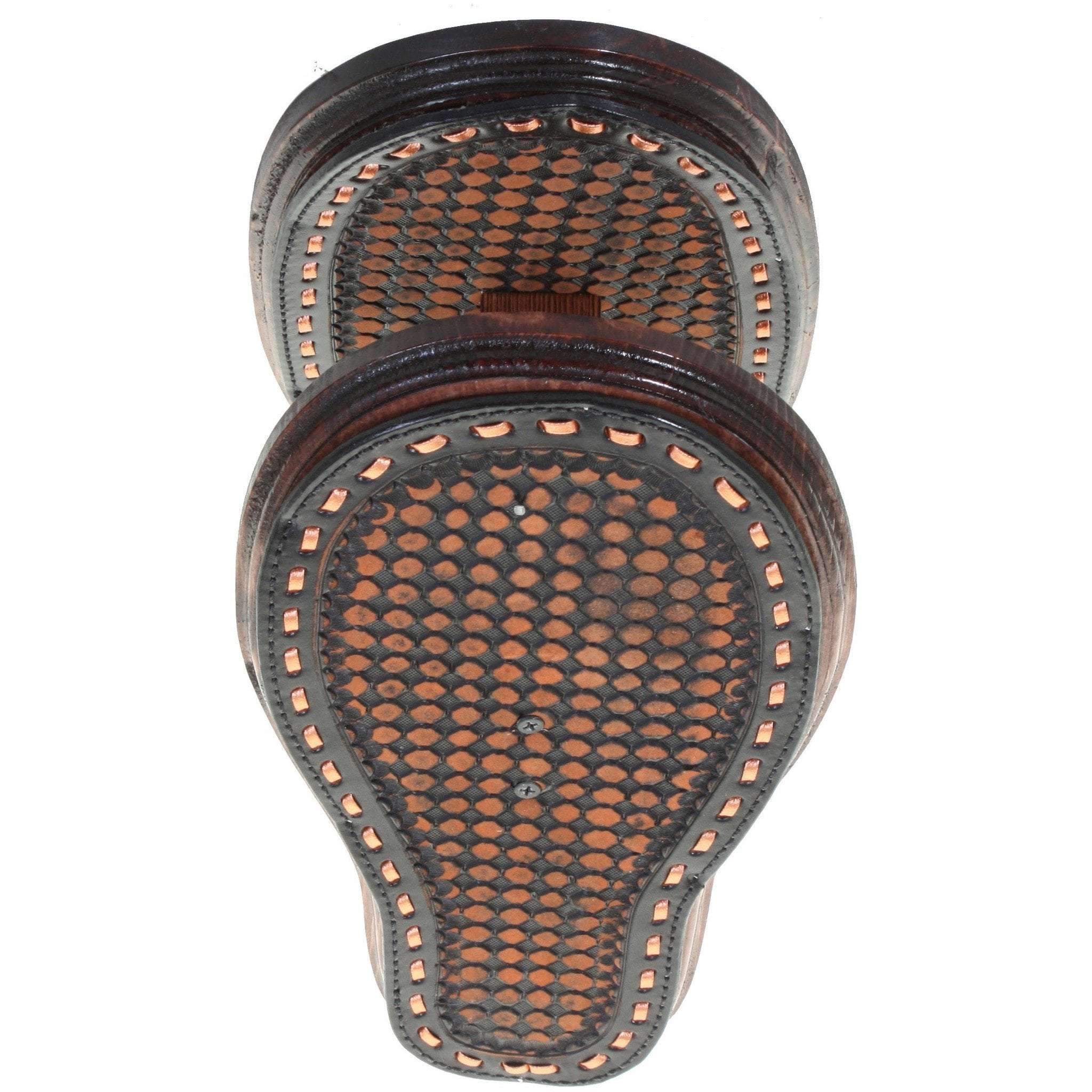 Em08 - Tooled European Mount Hunting