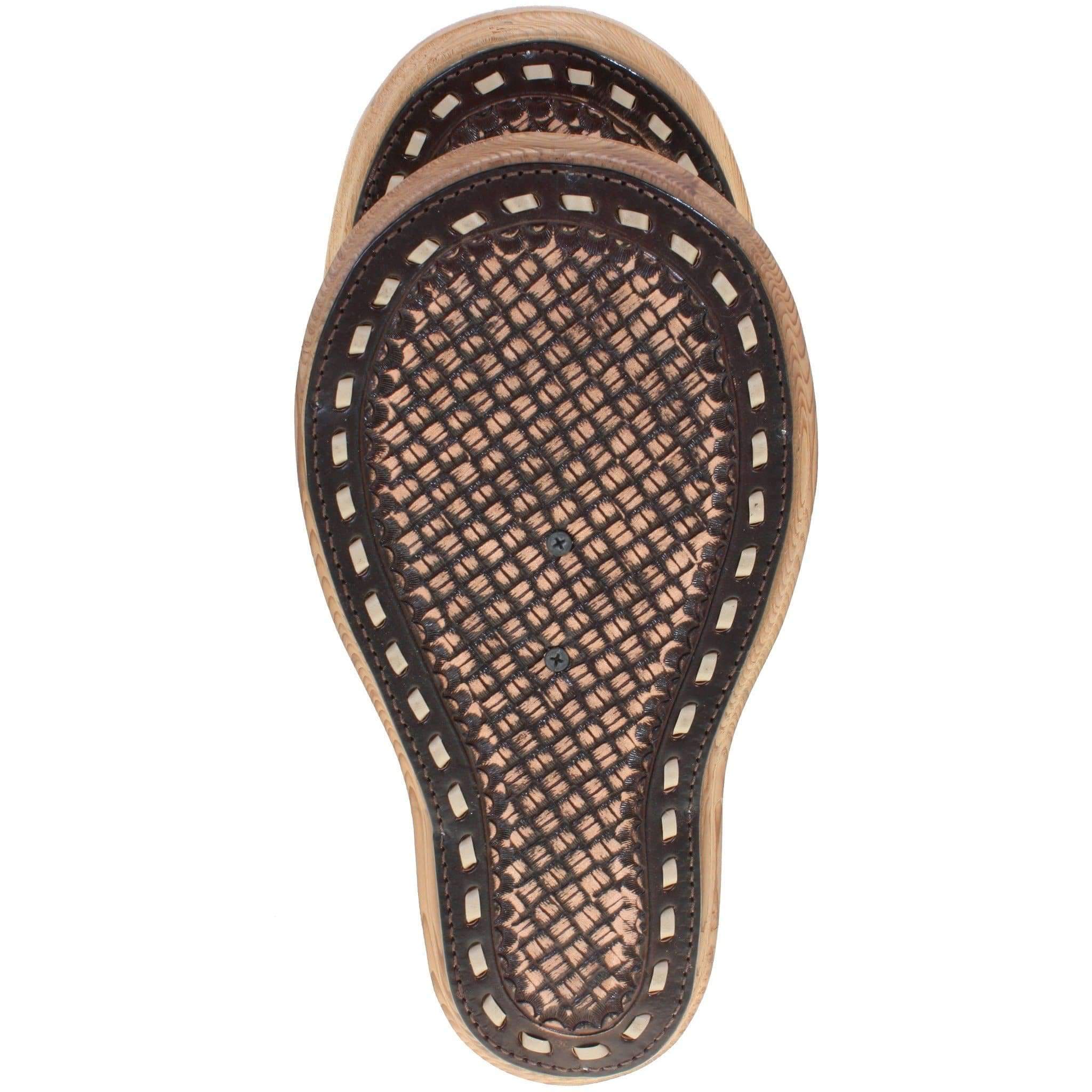 Em16 - Tooled European Mount Hunting