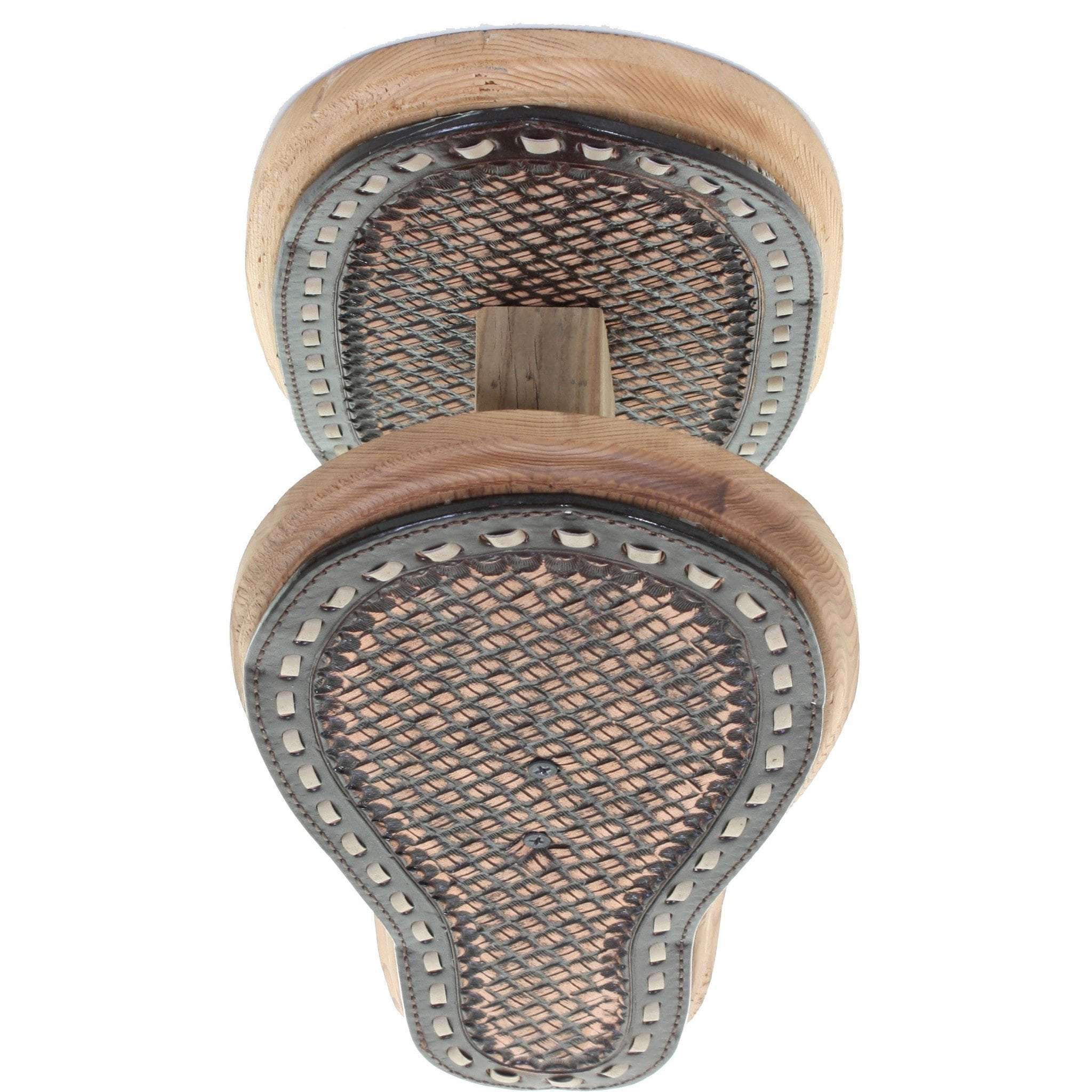 Em16 - Tooled European Mount Hunting