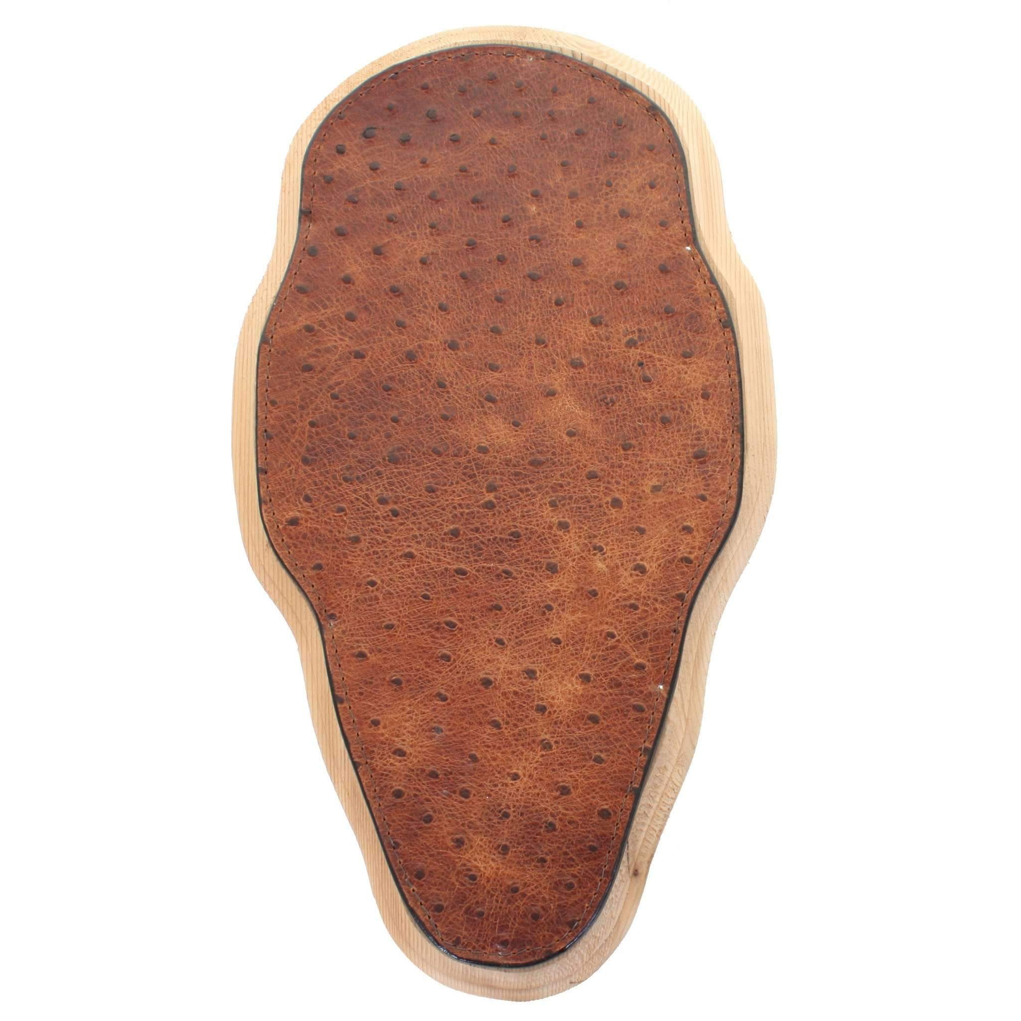 Em24 - Tooled European Mount Hunting