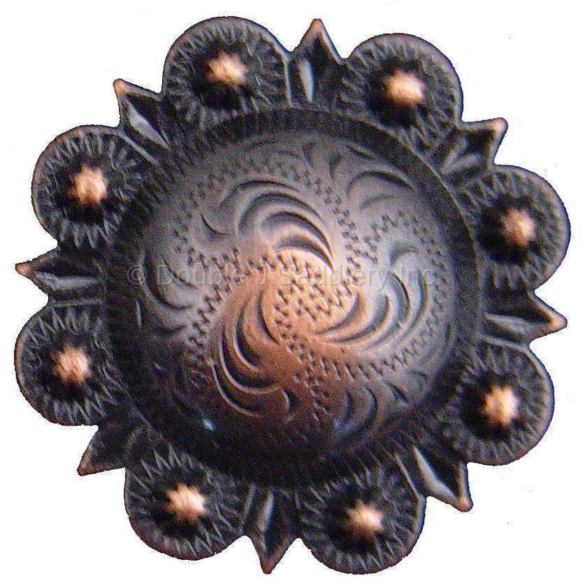 C338-Dc - Dark Antique Copper Berry Concho Concho
