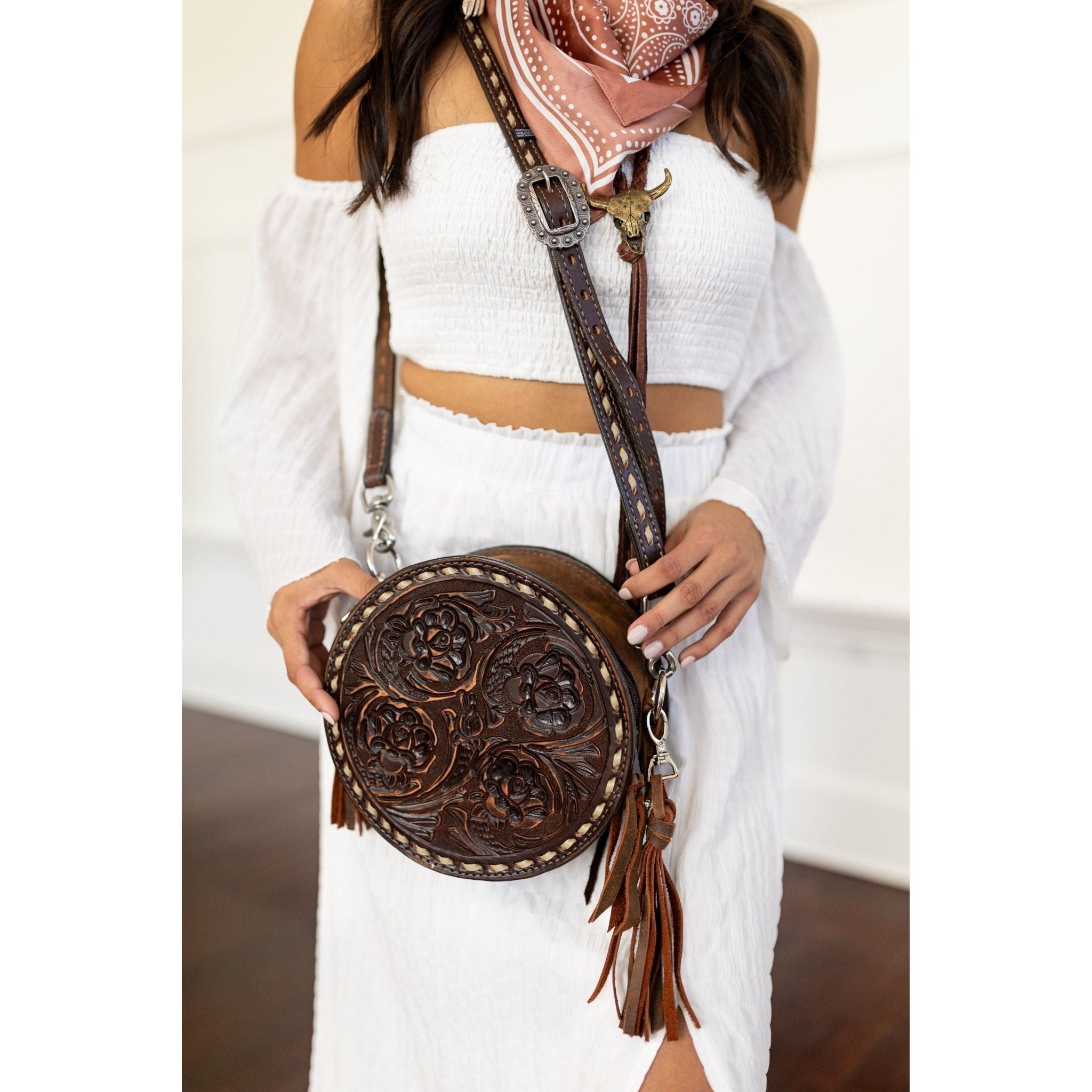 CRT04 - Brown Vintage Tooled Roses Circle Tote - Double J Saddlery