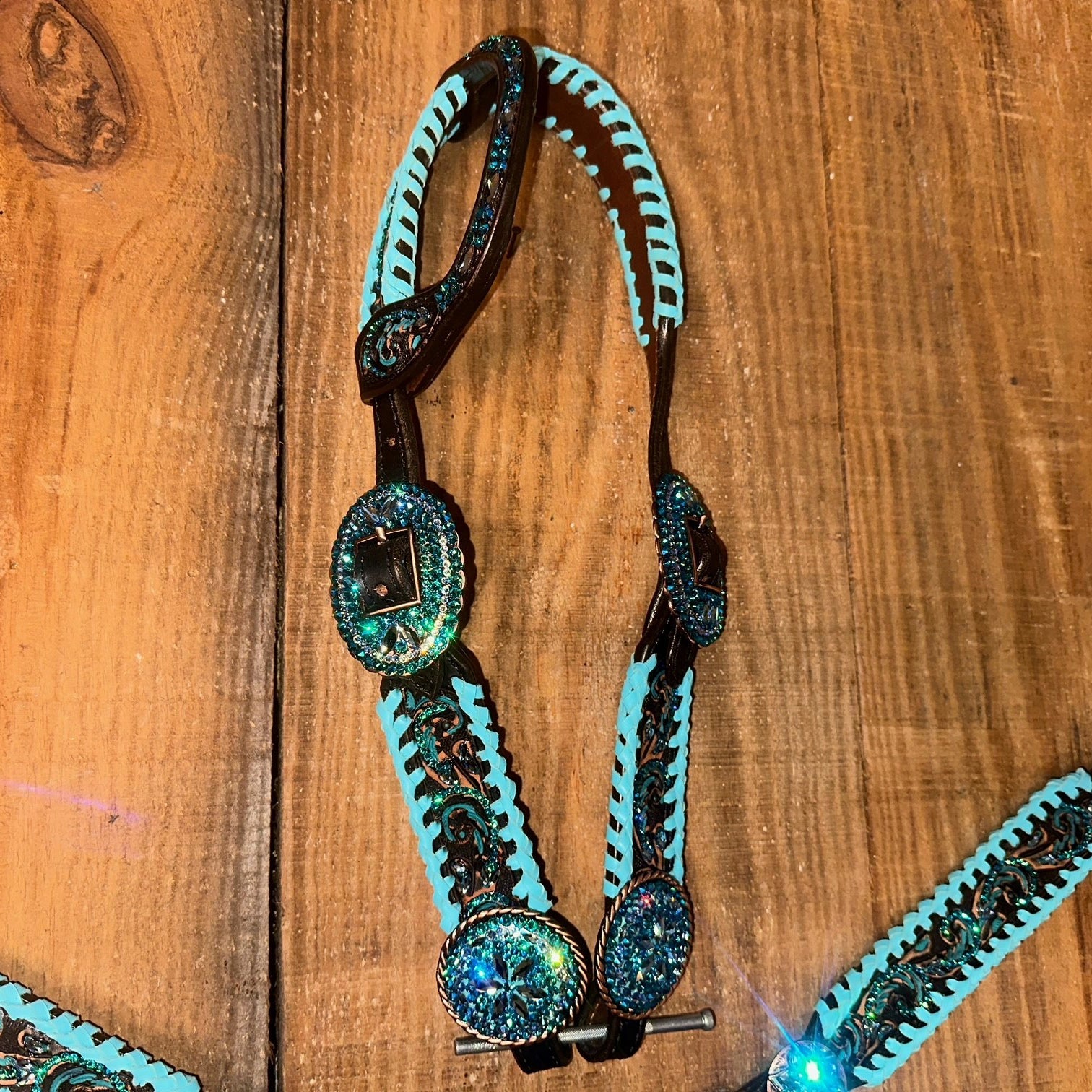 DAZ01 - TURQUOISE - Double J Saddlery