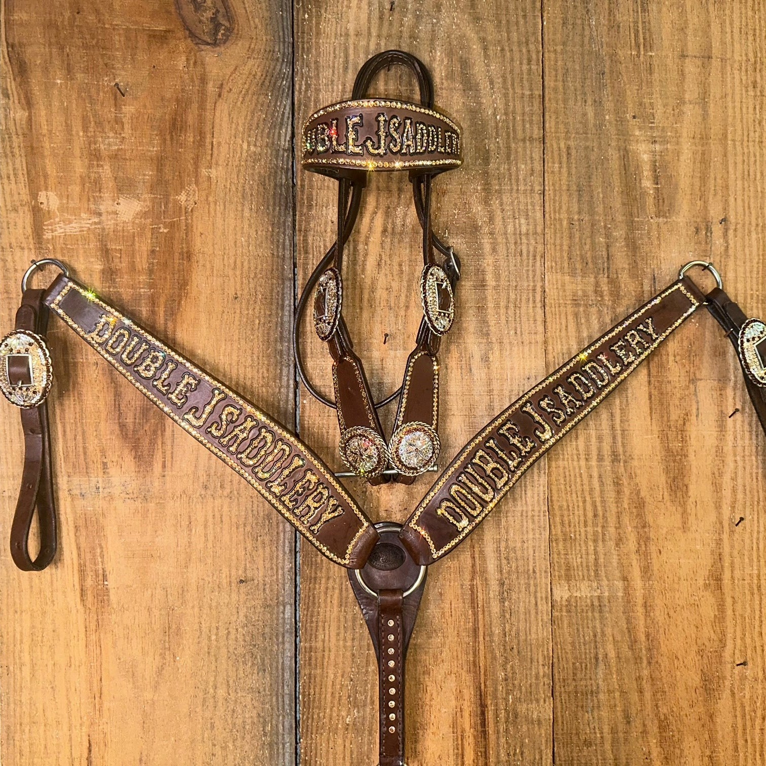 DAZ12 - GOLD JJ - Double J Saddlery