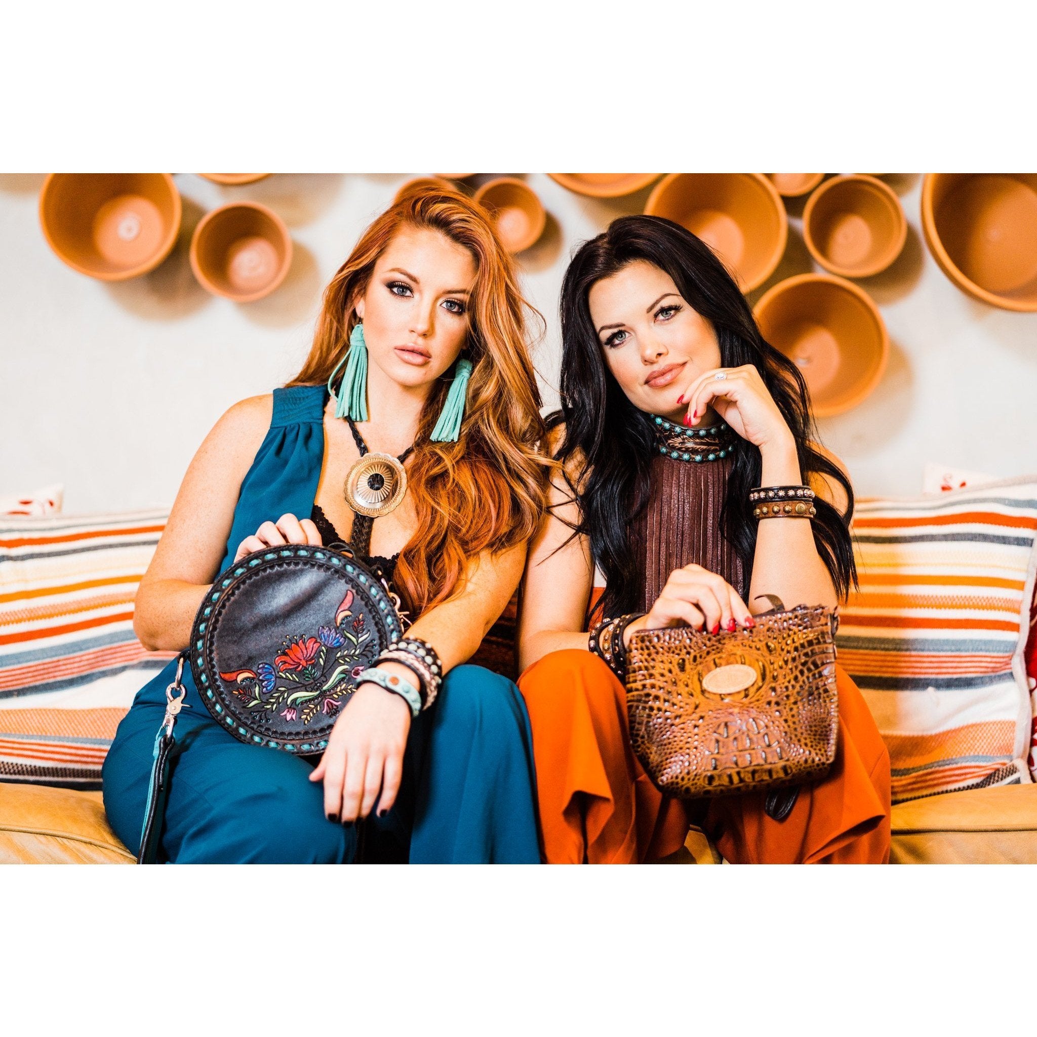 J80 - Brown Vintage Feather Tooled Choker - Double J Saddlery