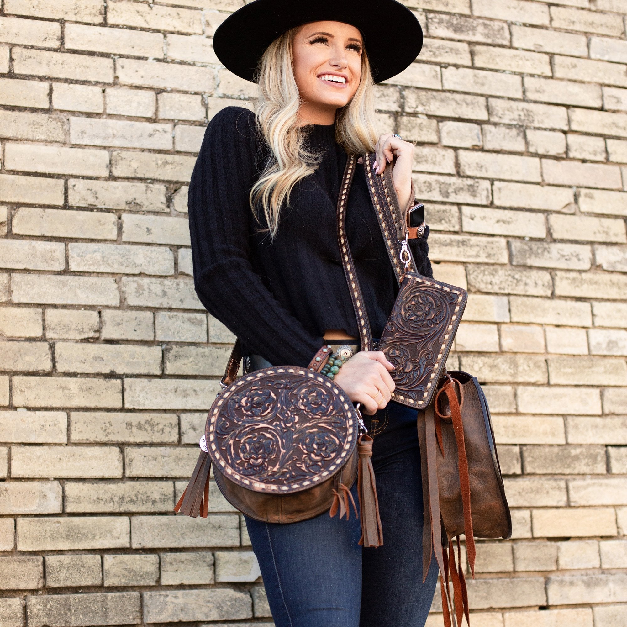 LZW36 -Tularosa Brown Vintage Ladies Zipper Wallet - Double J Saddlery