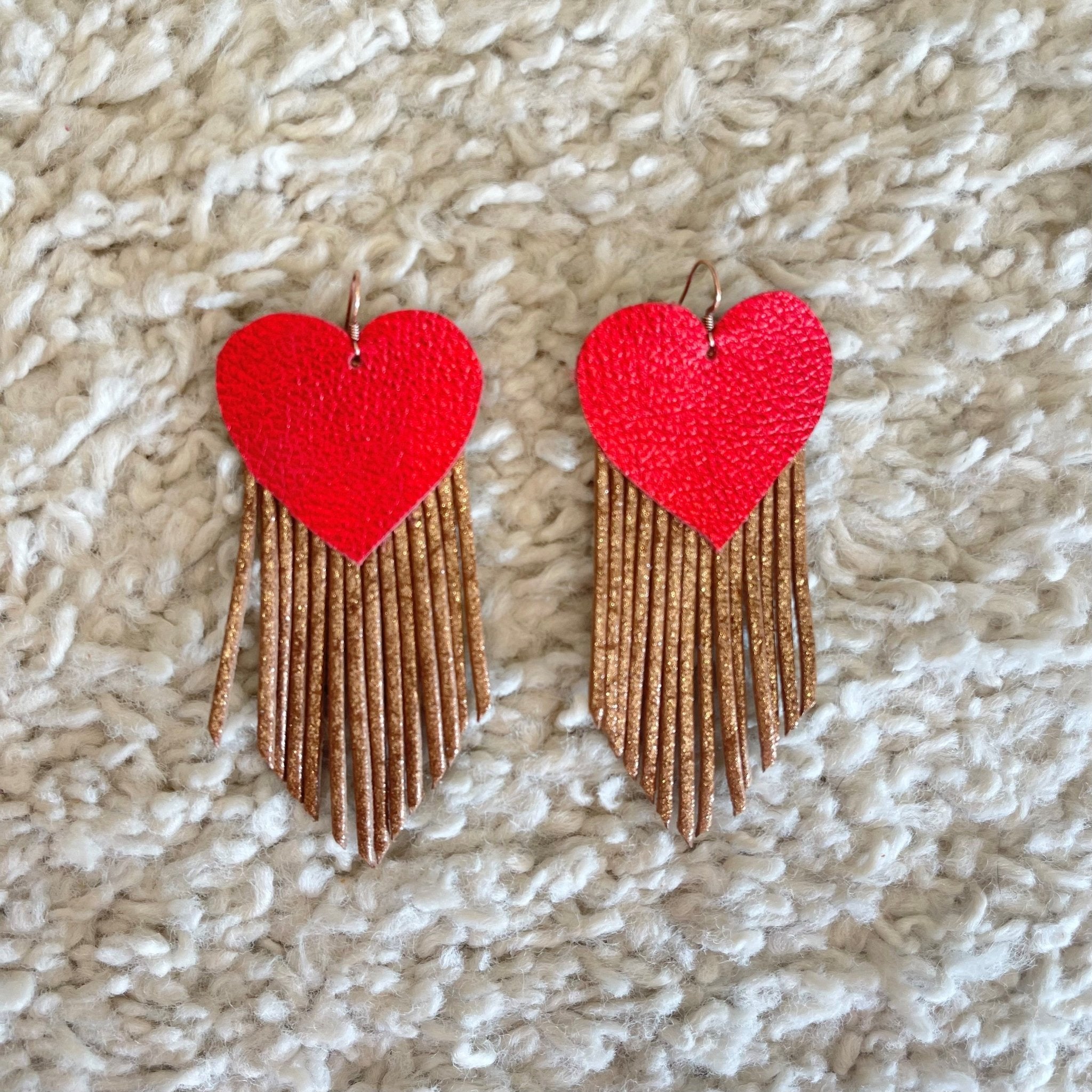 VE105 - Sweetheart Rodeo Earrings - Double J Saddlery