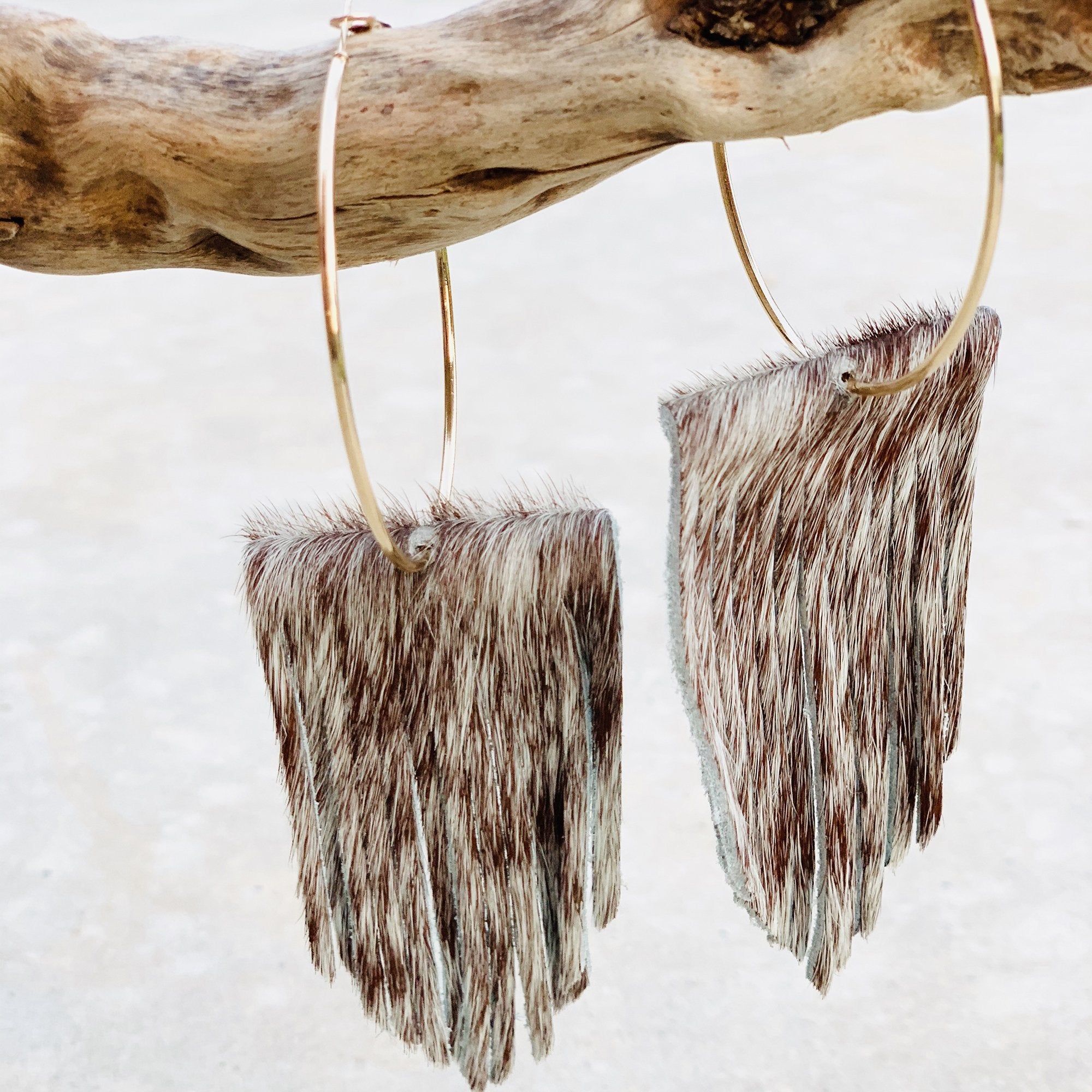 VE83 - Vestige Cowhide V Fringe Hoop Earrings - Double J Saddlery