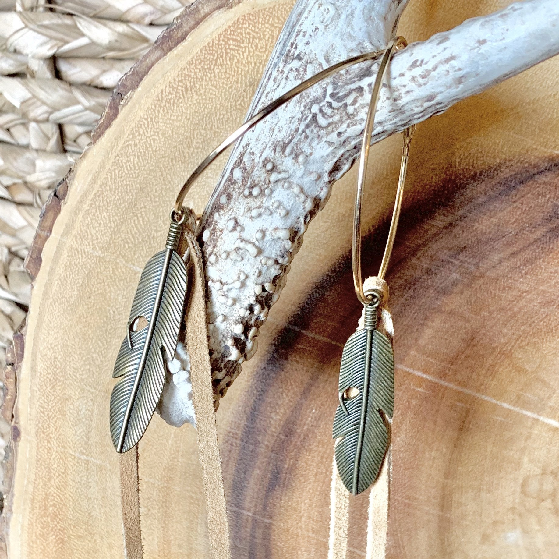 VE92 - Vestige Large Hoop Feather Fringe Earrings - Double J Saddlery