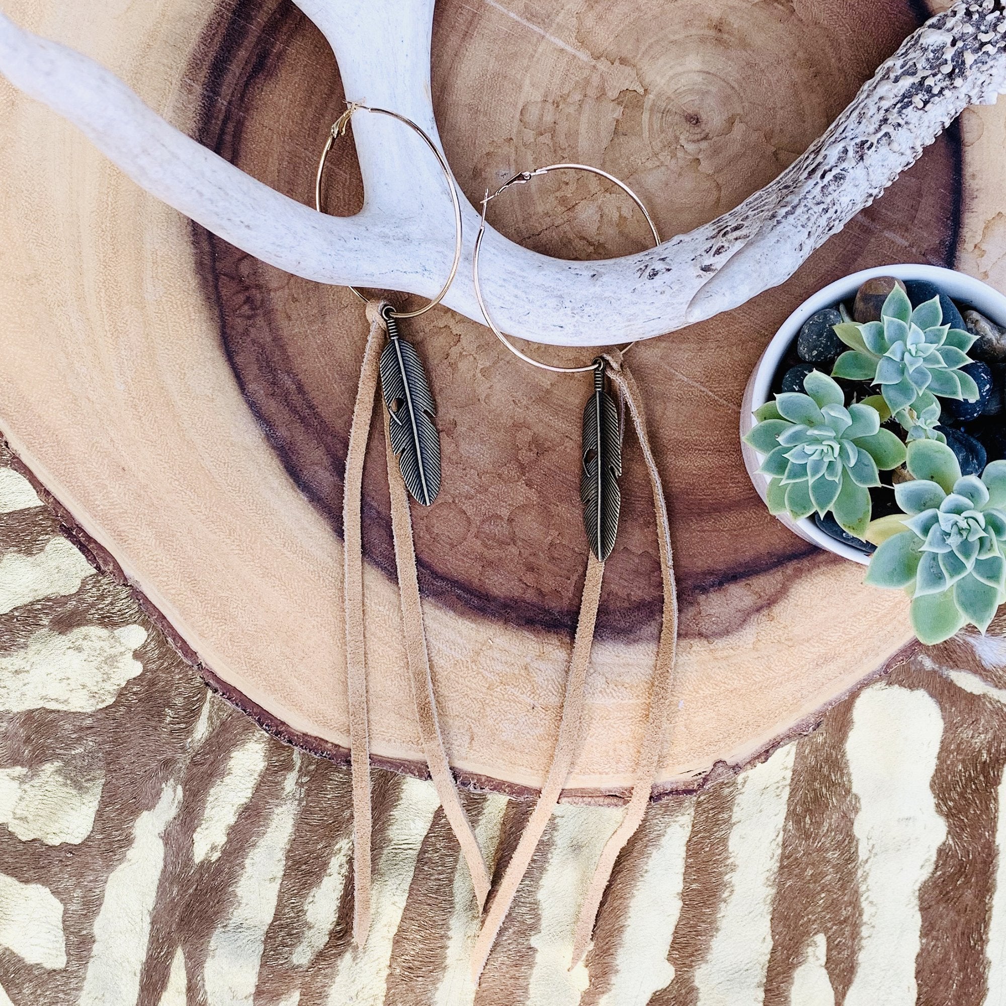 VE92 - Vestige Large Hoop Feather Fringe Earrings - Double J Saddlery