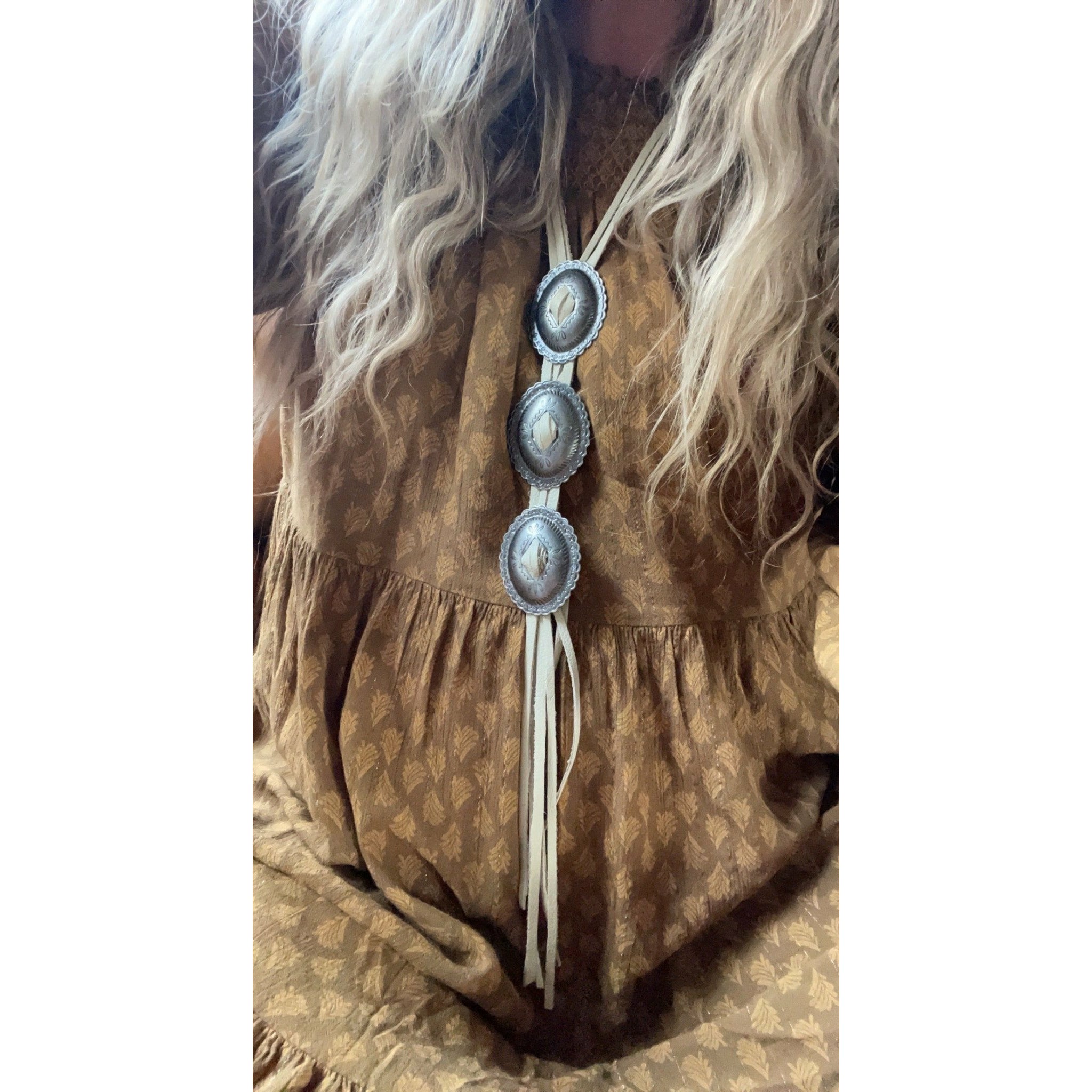 VN114 - Silver Concho Necklace - Double J Saddlery