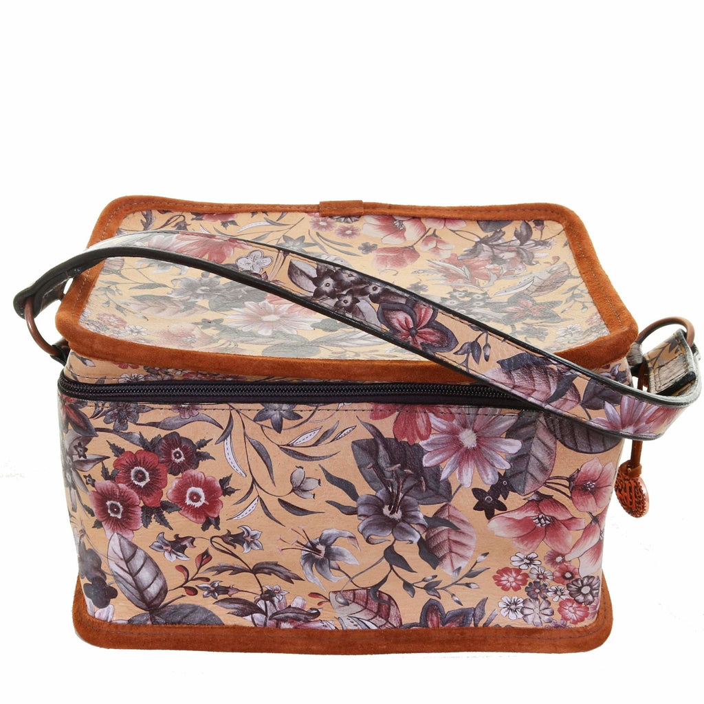 MB28 - Painted Petals on Acre Makeup Tote - Double J Saddlery
