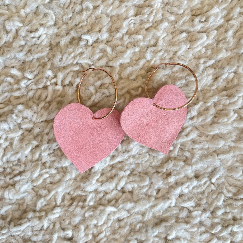 VE106 - Pink Suede Heart Earrings - Double J Saddlery