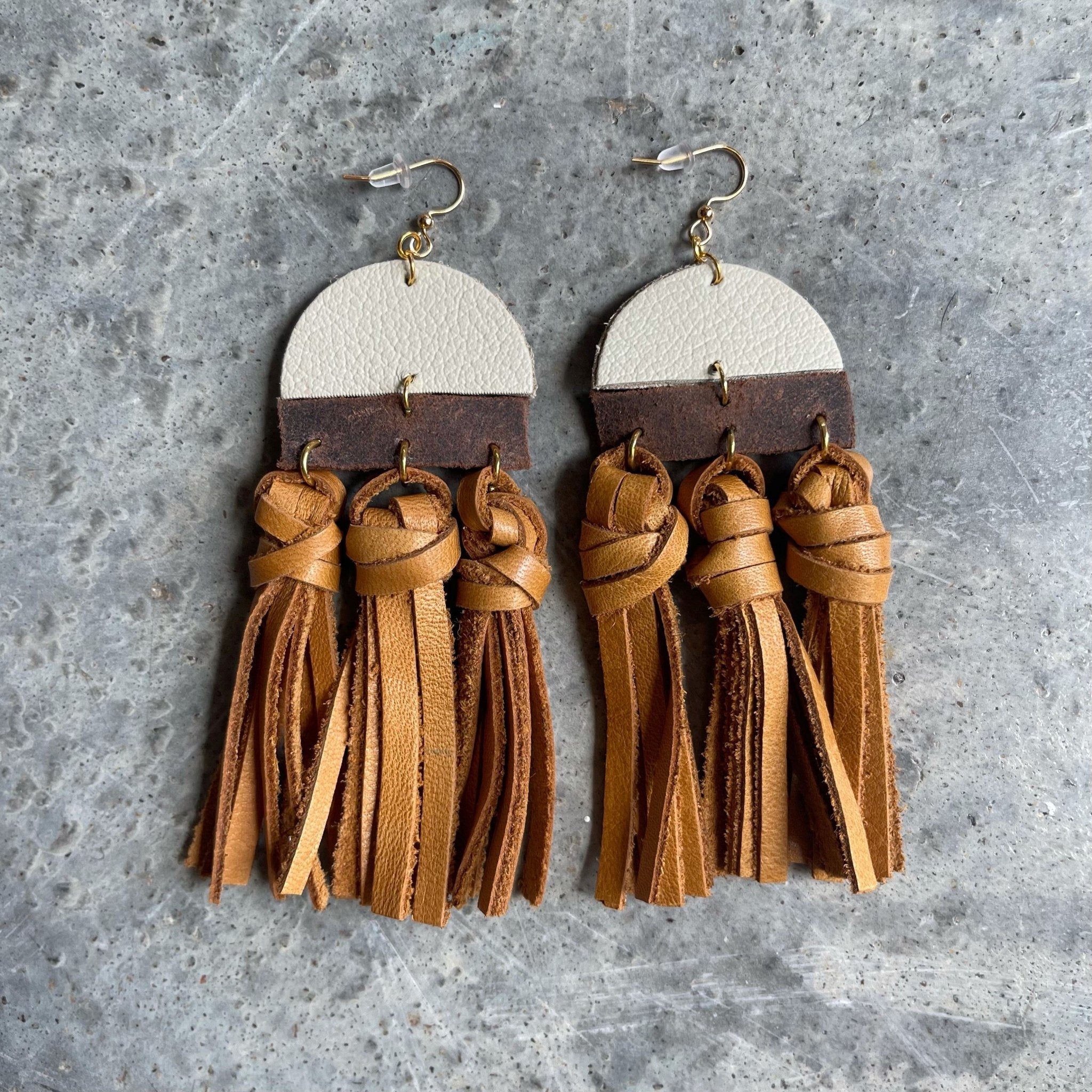 VE96 - Sunset Tassel Earrings - Double J Saddlery
